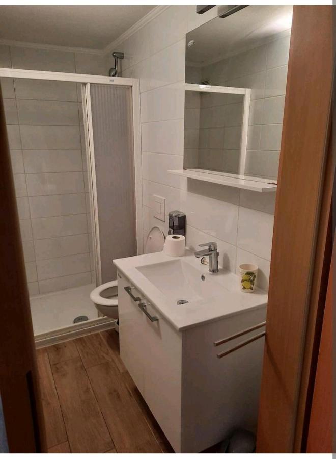 Vila Doris Hotel Baška Voda Kültér fotó
